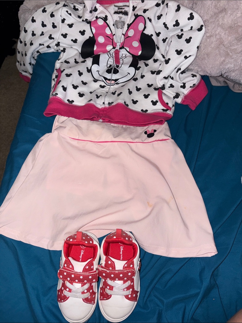 Disney Minnie Mouse Pink and White Skirt